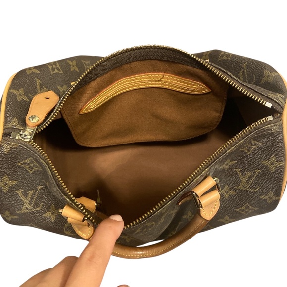 Louis Vuitton Speedy 30 Monogram Canvas Bag – Classic Iconic Style – Very Good C - Picture 4 of 5